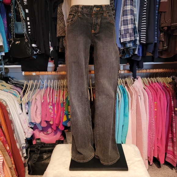 SO ♡ Sweet Black STRETCH Denim Gold Trim Stitching Fit 'n Flare Jeans 1 - Picture 6 of 17